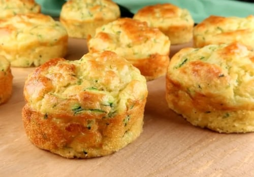 Comment préparer des muffins aux courgettes délicieux