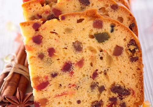 Comment préparer un délicieux gâteau aux fruits secs et au rhum ambré