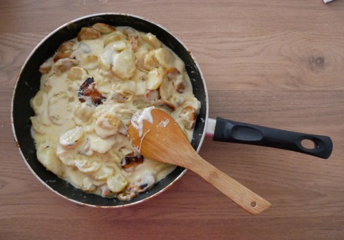 Les Pommes de Terre Rôties à la Moutarde: Une Recette Savoureuse et Facile à Préparer